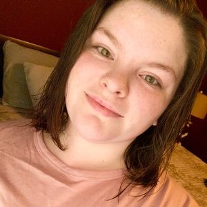 Meet your Posher, Brianna